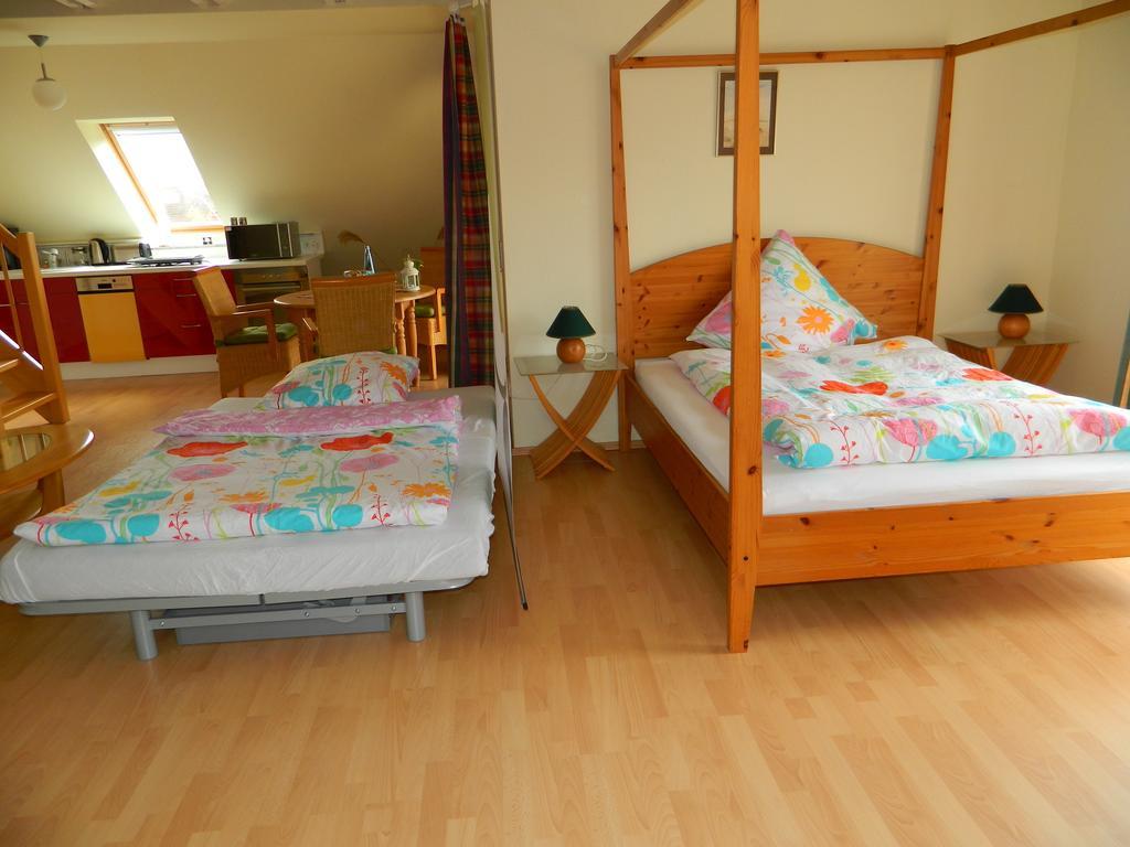 Messeapartment, Messezimmer Sehnde Cameră foto